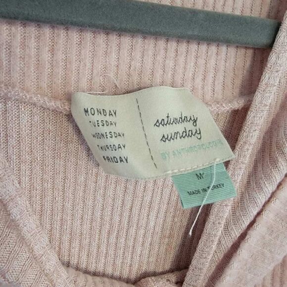 Saturday Sunday Anthropologie Sweater SZ M Blush Pink - Picture 2 of 4